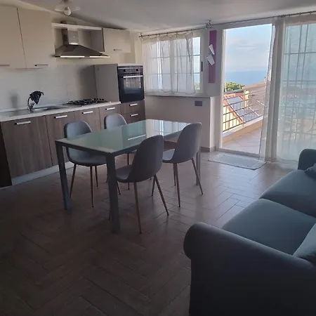 Bed & Breakfast Vista Mare Con Terrazzo Palmi